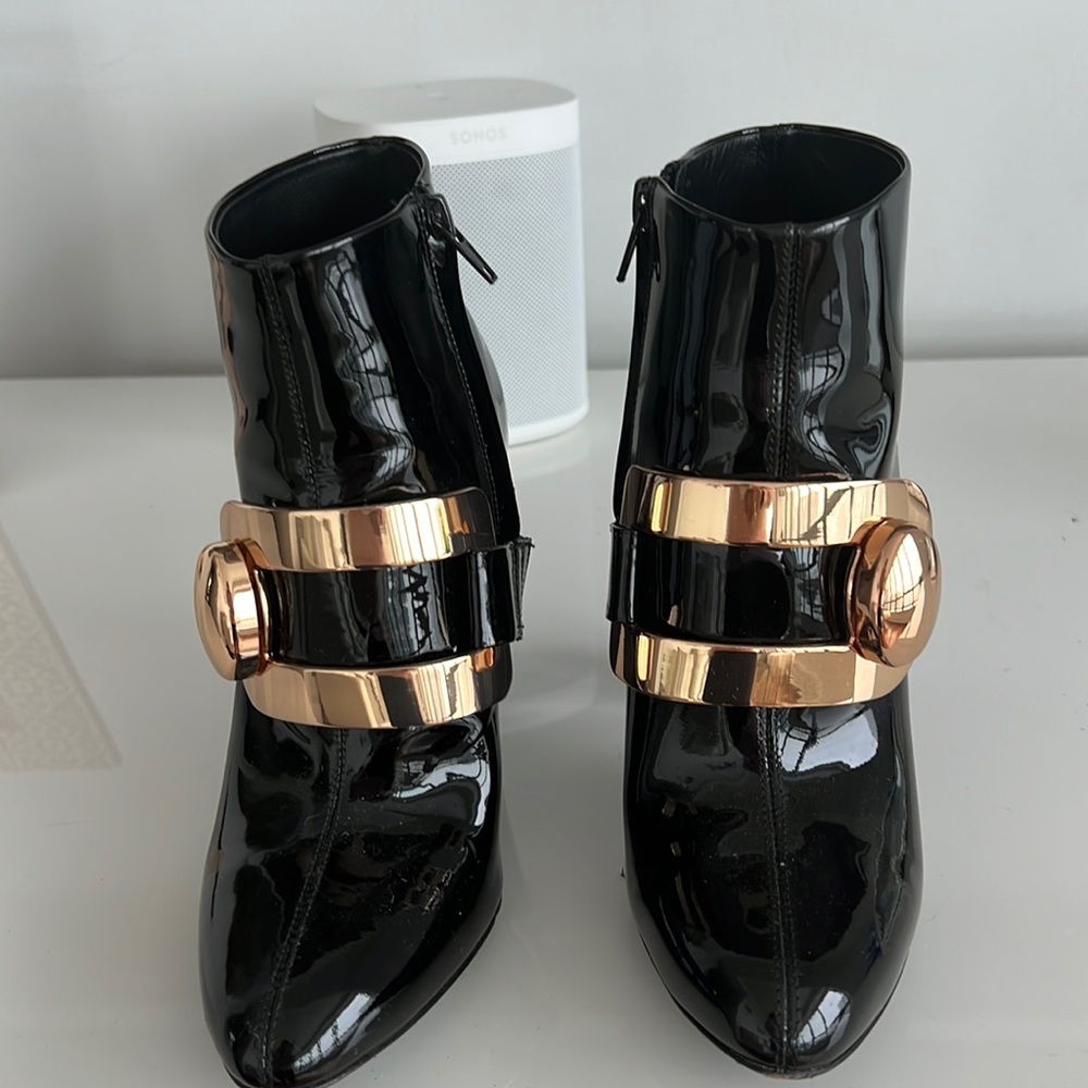 Stella Luna ankle boots